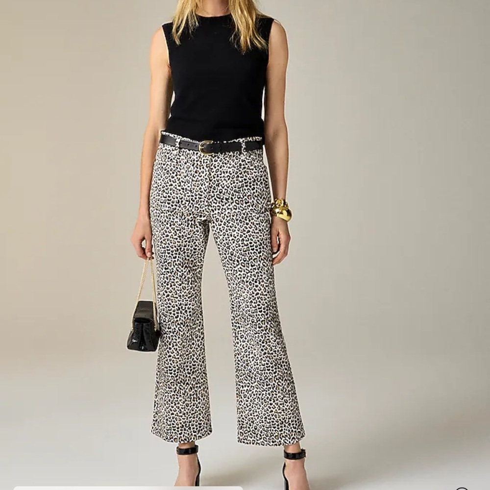 NWT J Crew high rise kick out Jean with sailor pockets in leopard sz 30